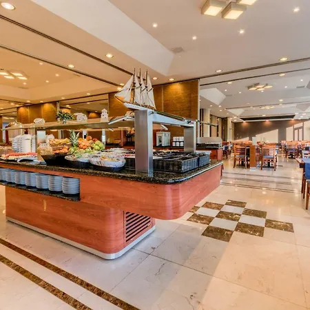 Hotel Puerto Bahia & 4*