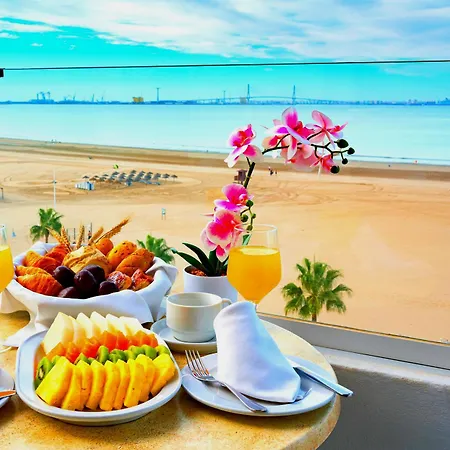 Hotel Puerto Bahia &