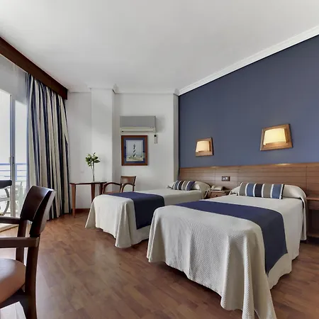 Puerto Bahia & 4*