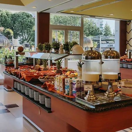 Hotel Puerto Bahia & 4*